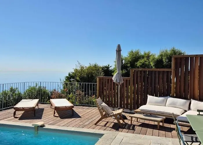 Casa Lunga A Erbalunga- A Deux Pas De La Villa Brando