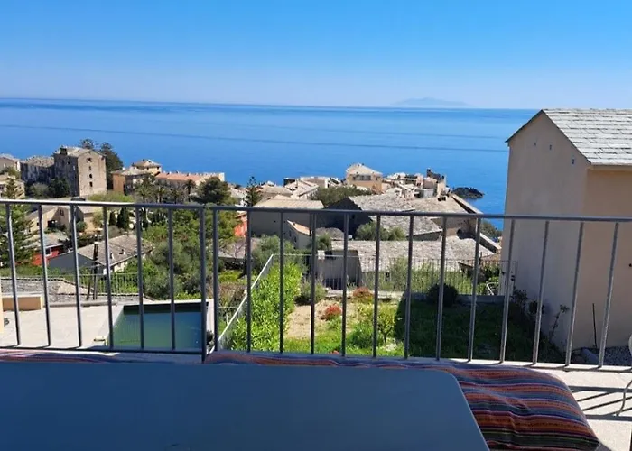 Casa Lunga A Erbalunga- A Deux Pas De La Villa Brando