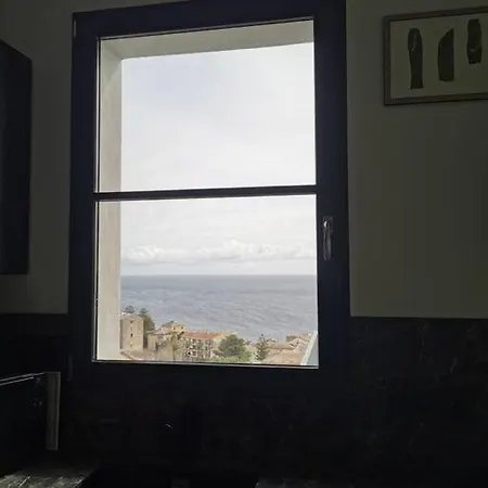 Casa Lunga A Erbalunga- A Deux Pas De La Villa Brando