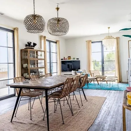 Casa Lunga A Erbalunga- A Deux Pas De La Villa Brando